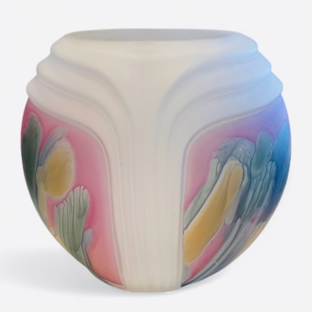 Vintage Reuven Canada Art Glass Vase